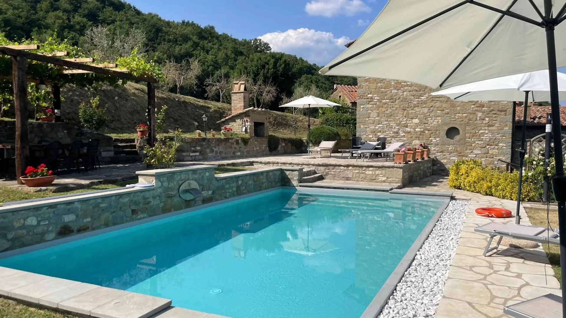 Country house Borgo Chiantina Guest House Cortona Italy